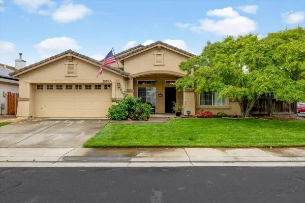 10044 Oglethorpe Way, Elk Grove, CA 95624