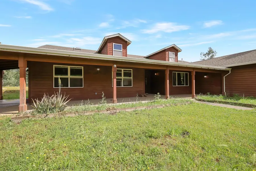 645 Dunstone Dr, Oroville, CA 95966 - #3