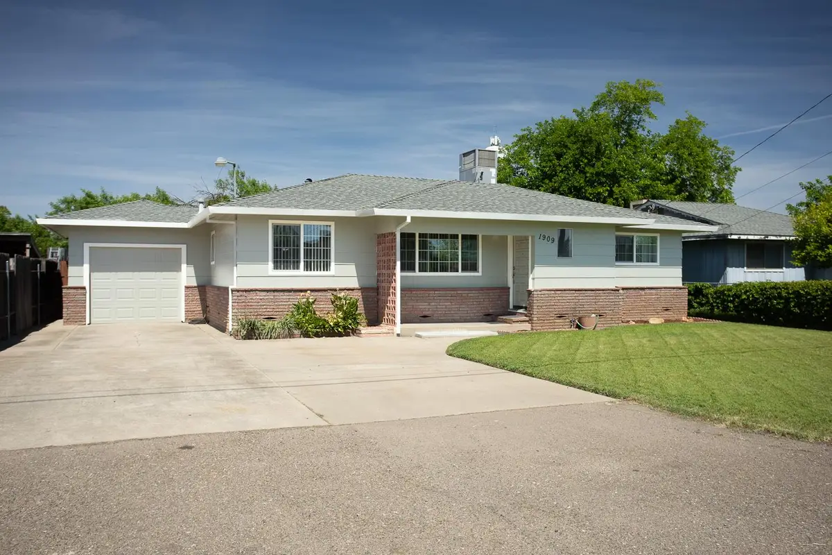 1909 10th Avenue, Olivehurst, CA 95961 - #1