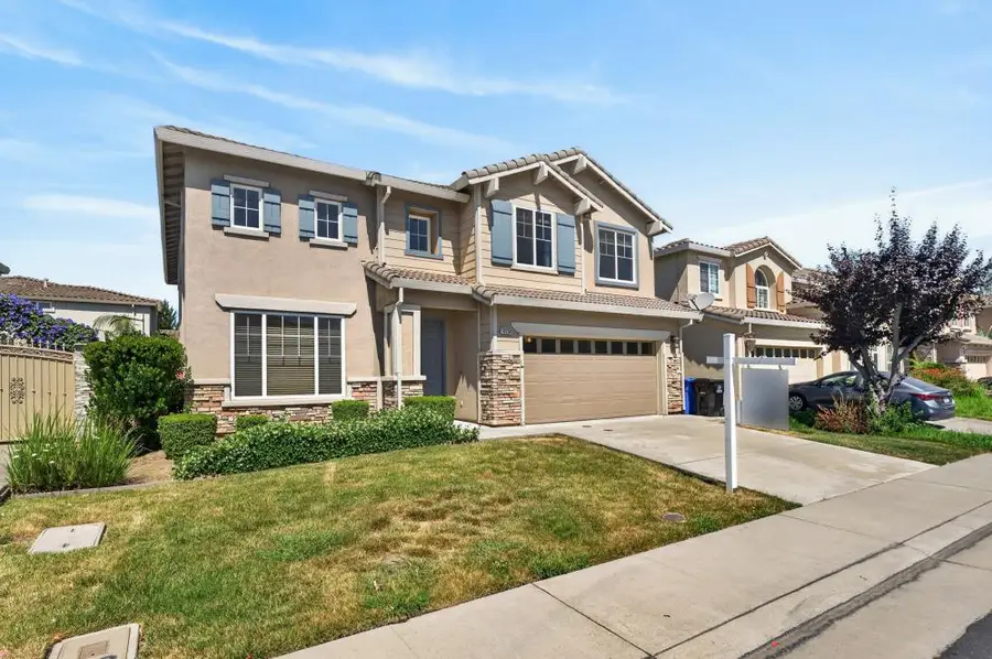 10250 Canadeo Circle, Elk Grove, CA 95757 - #2