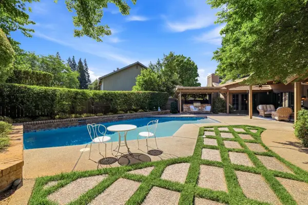 1911 Black Slate Court, Gold River, CA 95670