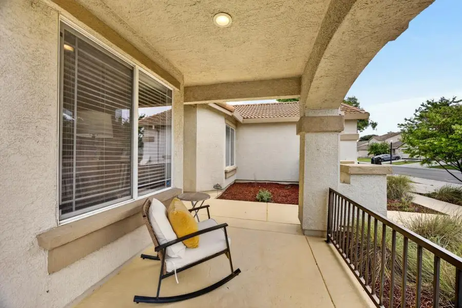 160 Mike Gartrell Circle, Sacramento, CA 95835 - #2