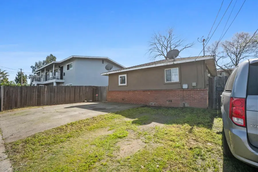694 Eleanor Avenue, Sacramento, CA 95815 - #3