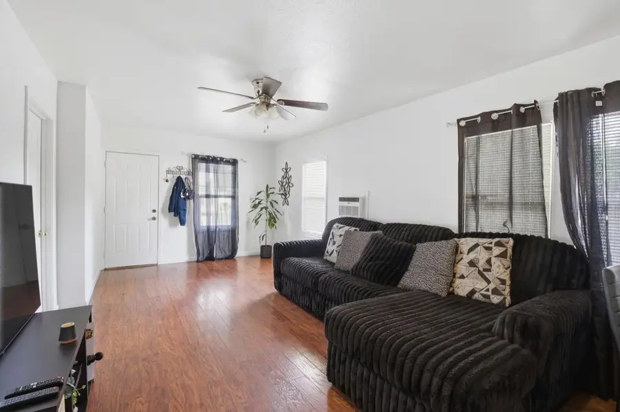 215 Kelley Street, Modesto, CA 95354 - #3
