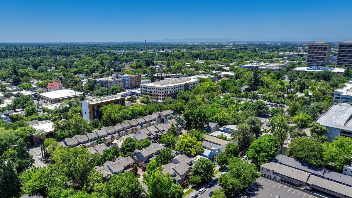 1229 P Street, Sacramento, CA 95814 - #1