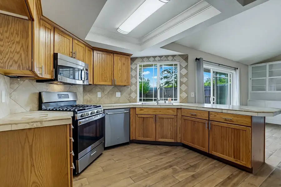 7988 Coral Oak Way, Citrus Heights, CA 95610 - #3