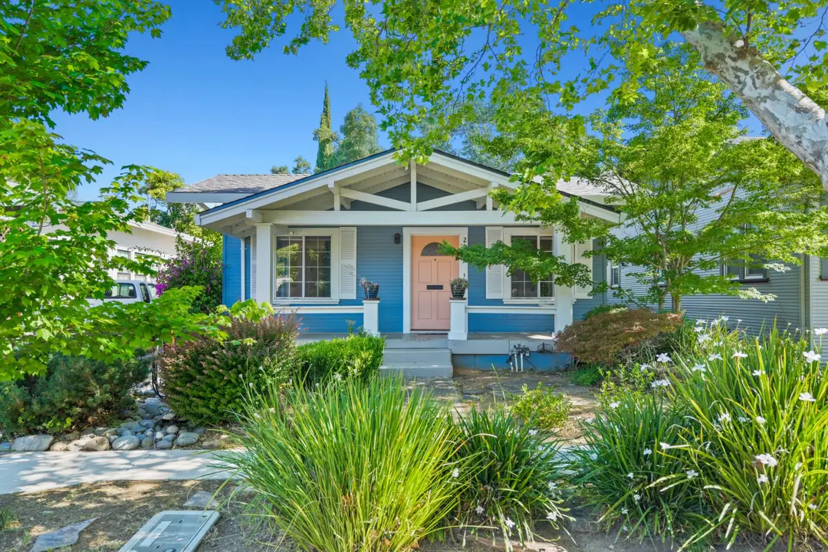 2003 Castro Way, Sacramento, CA 95818 - #1