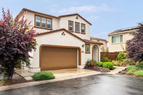 3733 Po River Way, Sacramento, CA 95834