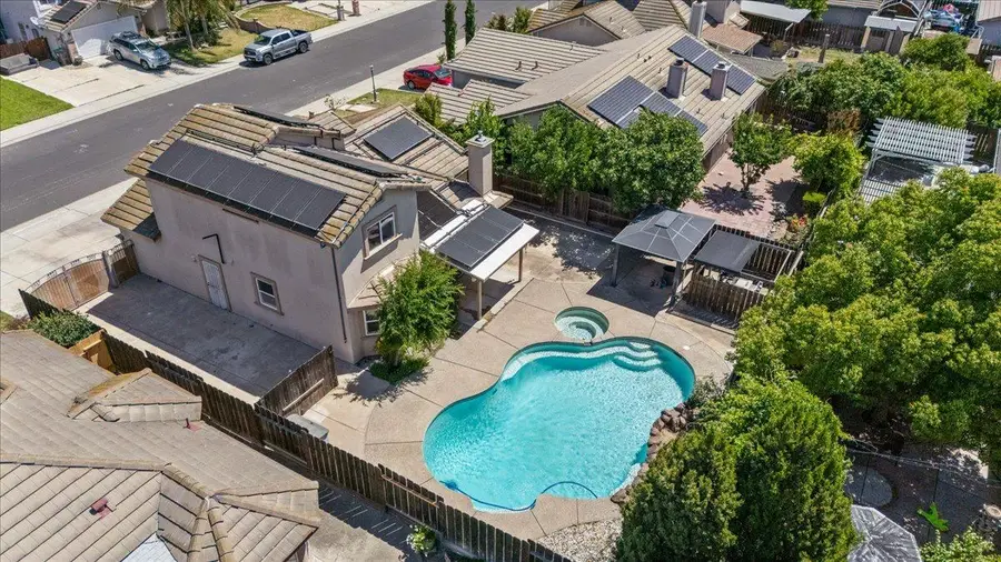 260 Patricia Place, Lathrop, CA 95330 - #2