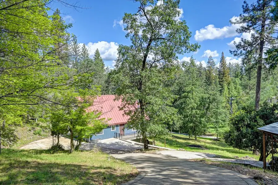 940 Pine Hill Road, Colfax, CA 95713 - #3