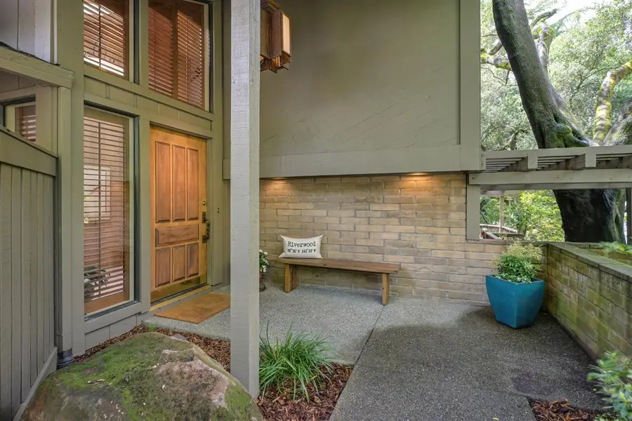 18 Covered Bridge Road, Carmichael, CA 95608 - #3