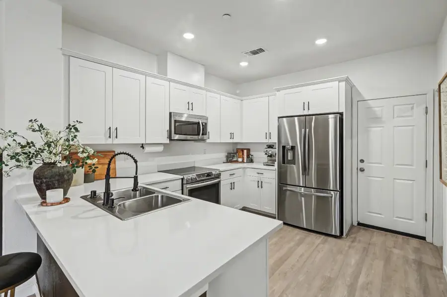 3034 Mesmerizing Walk, Sacramento, CA 95835 - #2