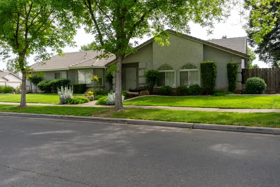 3546 Joerg Avenue, Merced, CA 95340 - #2