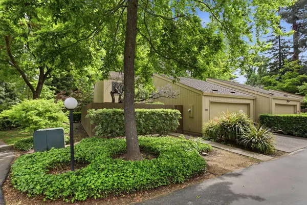 1235 Vanderbilt Way, Sacramento, CA 95825