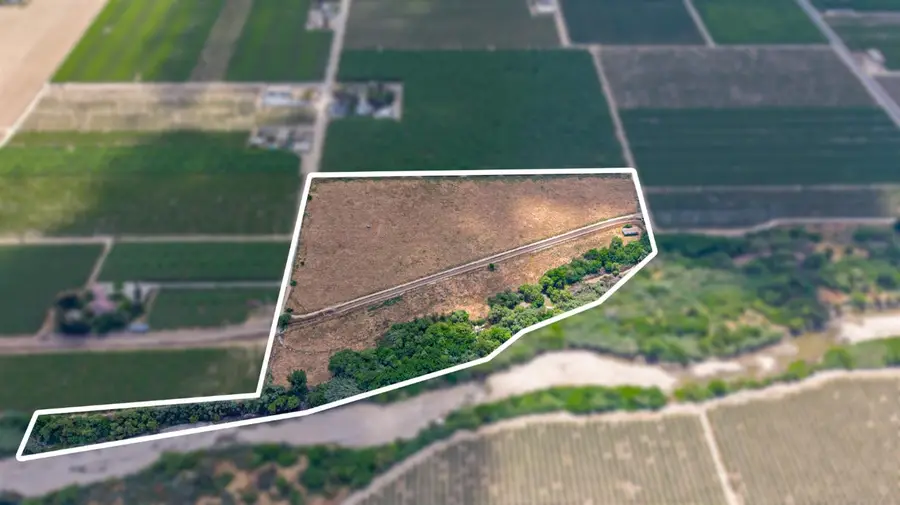 1188 7 1/2 Avenue, Kingsburg, CA 93631 - #2