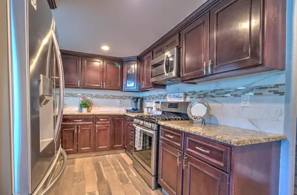 15820 S Harlan Rd #5, Lathrop, CA 95330