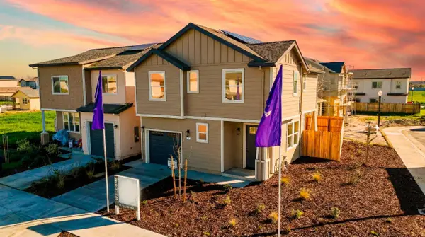 16 Morrison Avenue, Sacramento, CA 95838