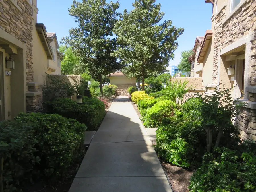 3301 N Park Drive #4212, Sacramento, CA 95835 - #2