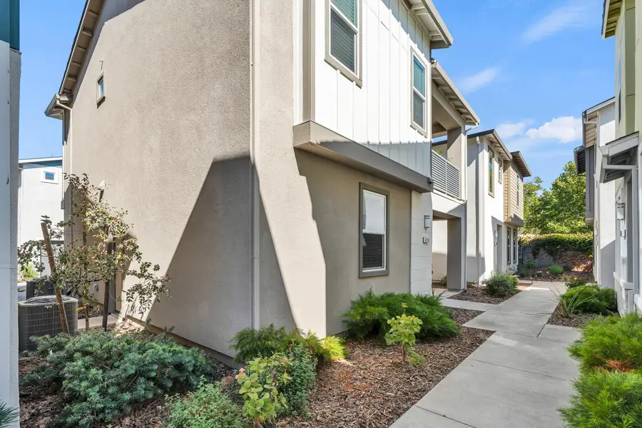 4210 Ocean Lane, Elk Grove, CA 95757 - #3