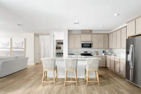 4088 Valance Way, Rancho Cordova, CA 95742