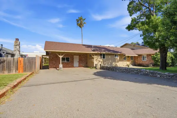 4028 Leos Lane, Carmichael, CA 95608