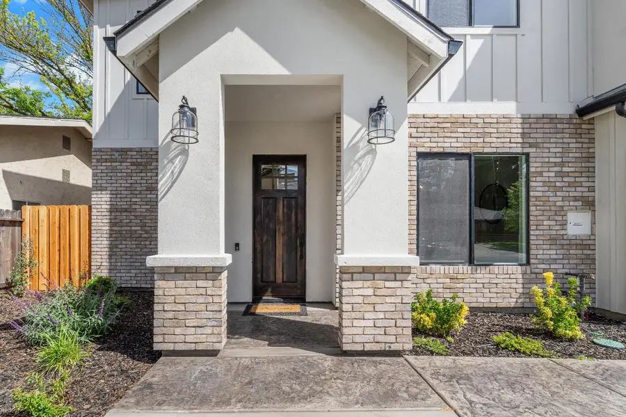 104 Southlite Circle, Sacramento, CA 95831 - #2