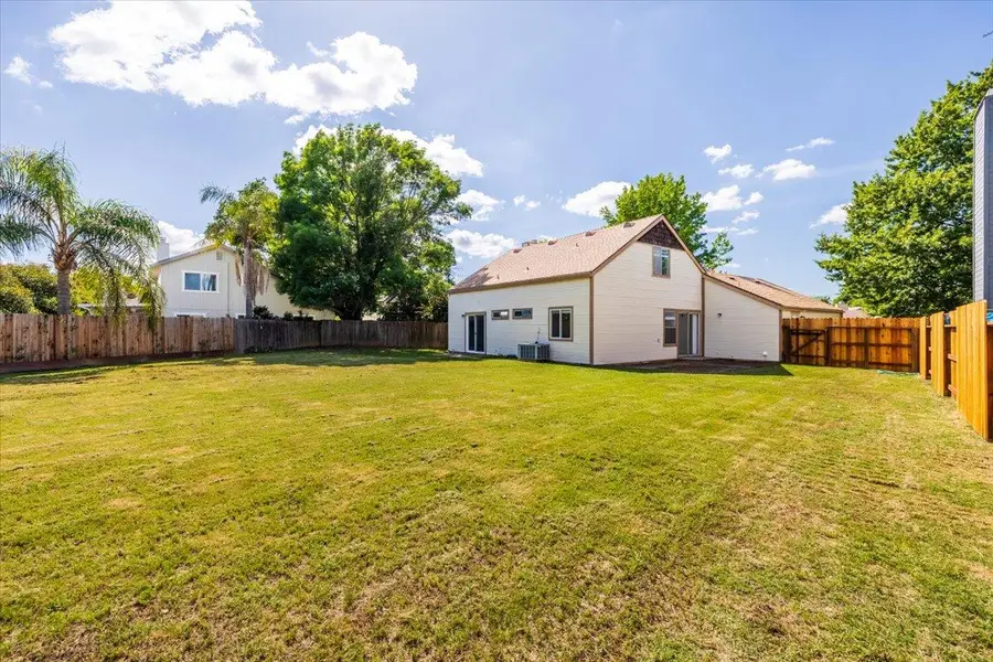 1049 Old Mill Circle, Roseville, CA 95747 - #2