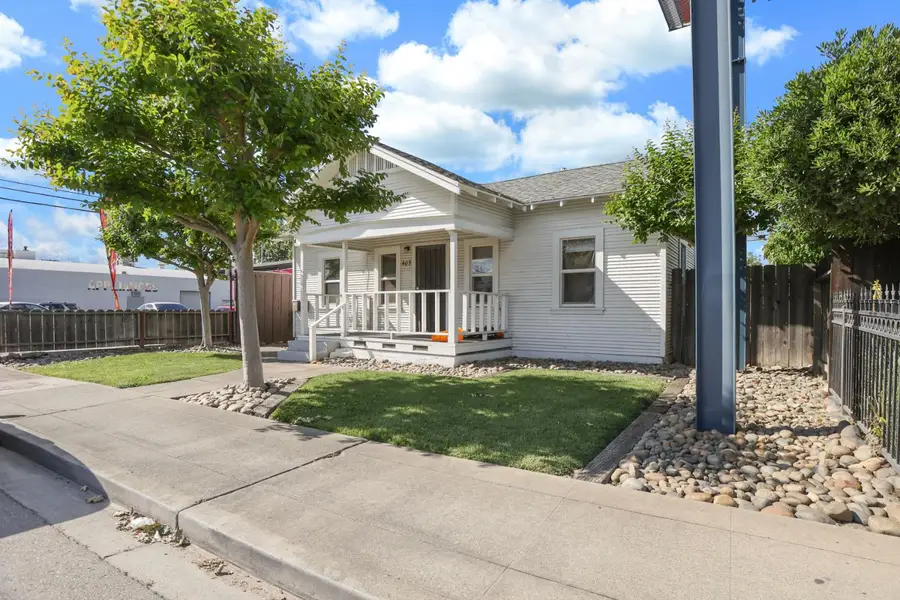 405 E Lodi Avenue, Lodi, CA 95240 - #2