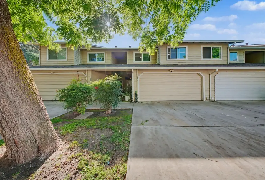 216 Tiffany Circle, Ripon, CA 95366 - #2