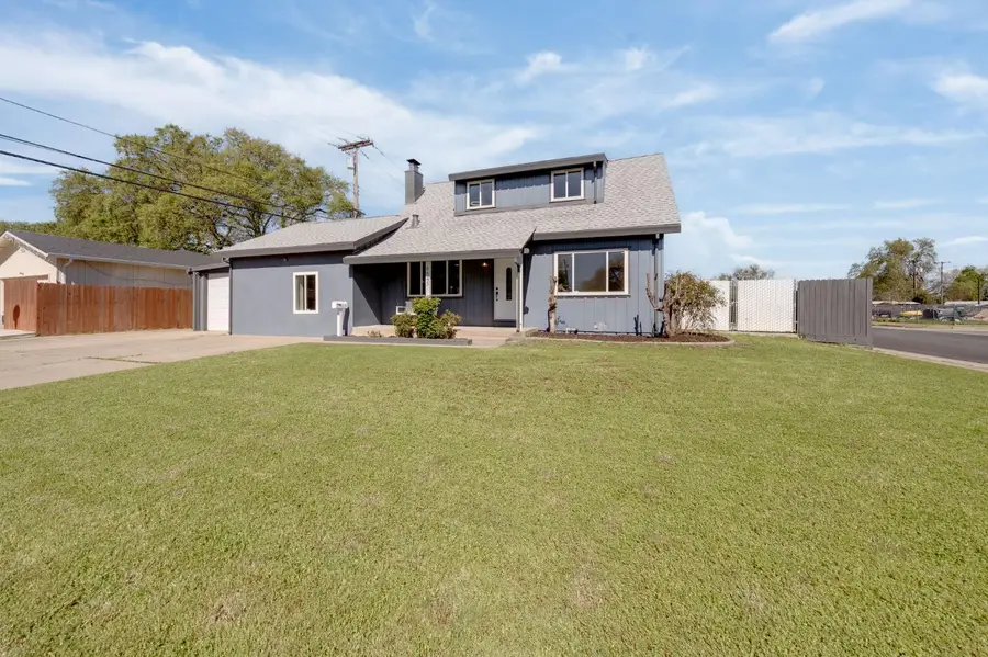 8845 Kelsey Drive, Elk Grove, CA 95624 - #2