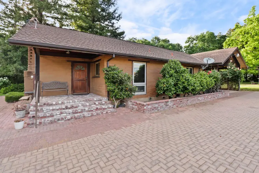 1939 U Street, Rio Linda, CA 95673 - #3