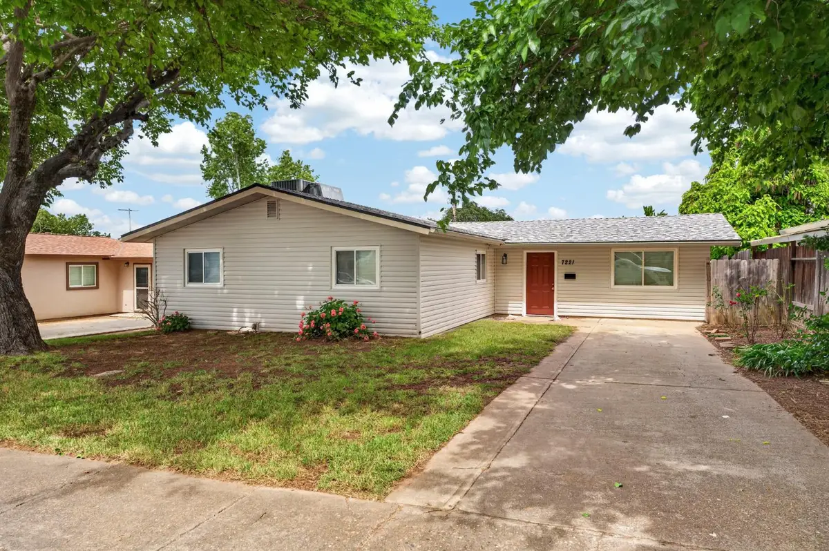 7221 Parish Way, Citrus Heights, CA 95621 - #1