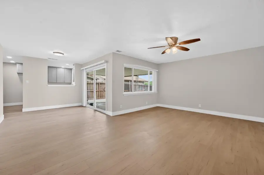 7221 Parish Way, Citrus Heights, CA 95621 - #2