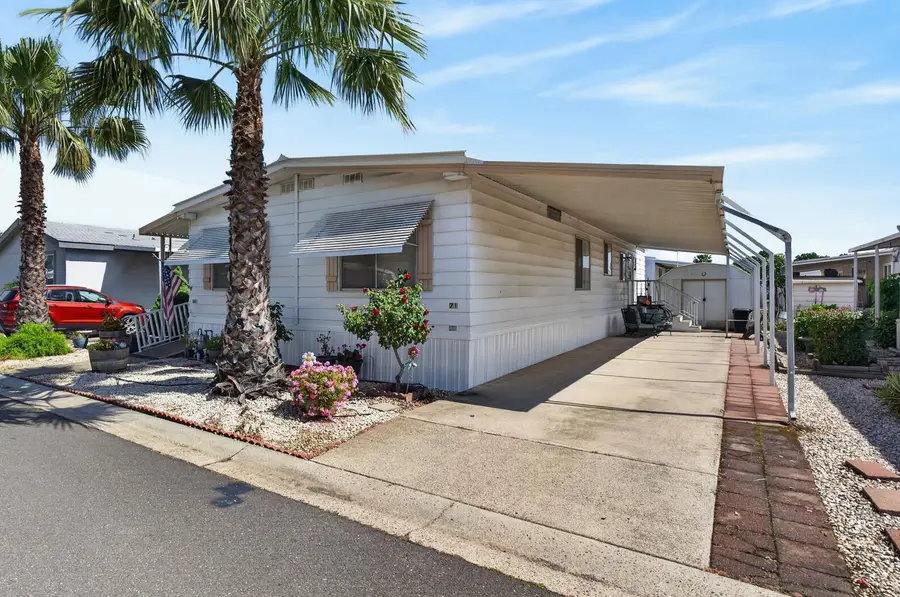 71 Calle Margarita, Elk Grove, CA 95624 - #3