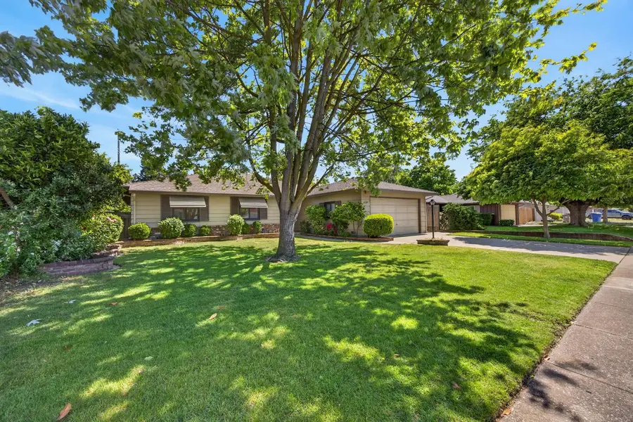 4529 Euclid Avenue, Sacramento, CA 95822 - #2
