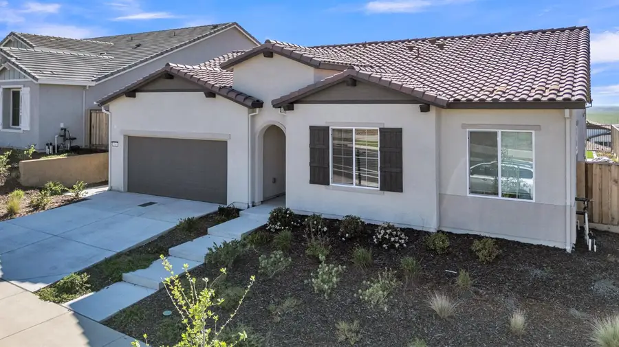 3385 Rock Springs Ranch Drive, Folsom, CA 95630 - #2