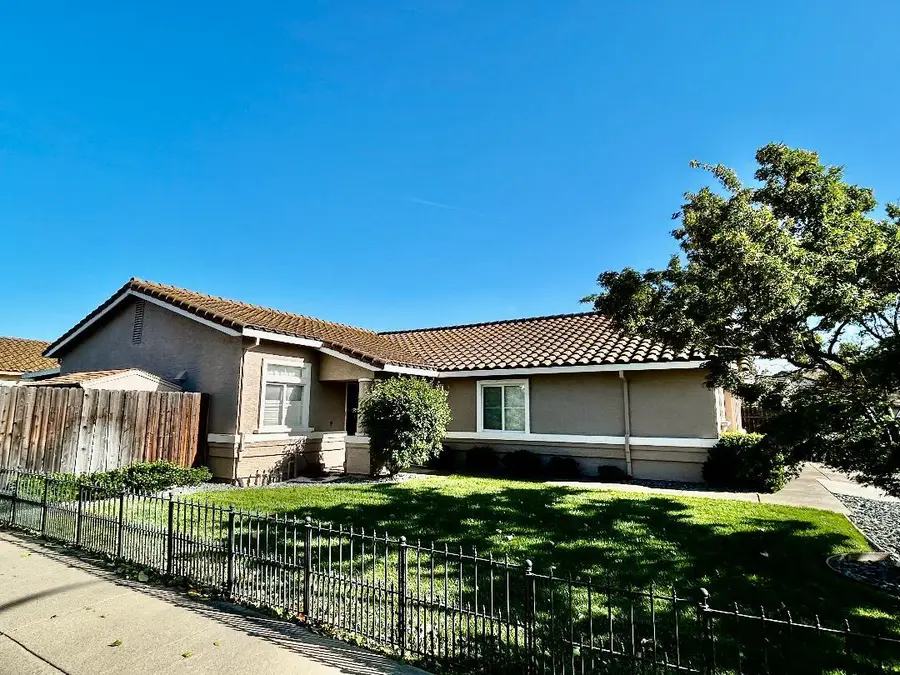 8031 Clanfield Way, Sacramento, CA 95829 - #3