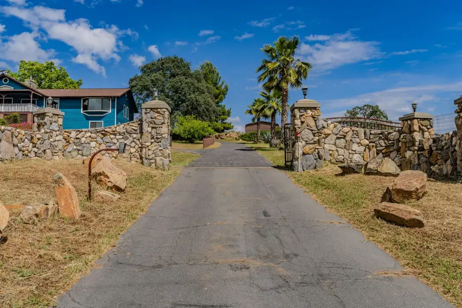 6731 Mccauley Road, Valley Springs, CA 95252 - #3
