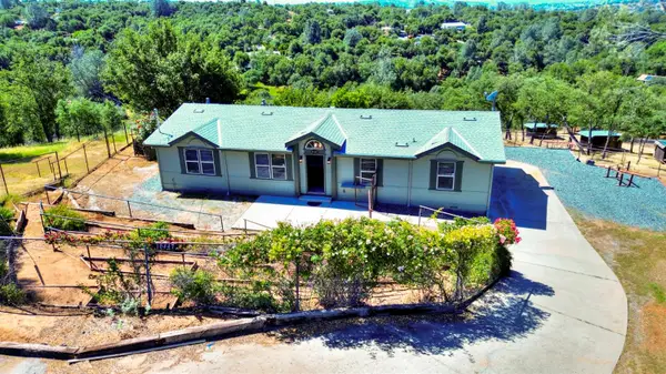 10447 Carlos Court, Coulterville, CA 95311