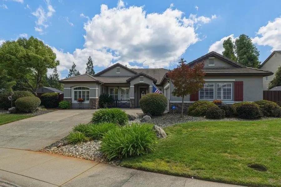 820 Kentfield Court, Shingle Springs, CA 95682 - #2