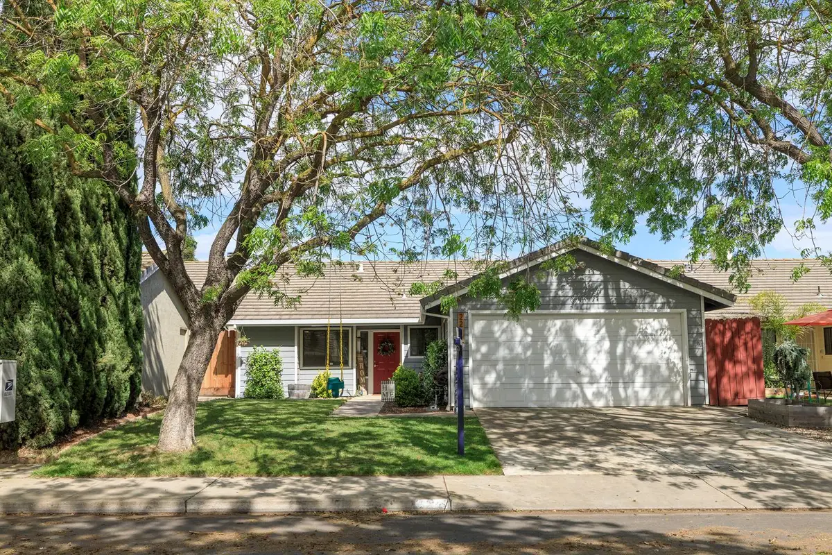 2220 Orchard Park Way, Modesto, CA 95355 - #1
