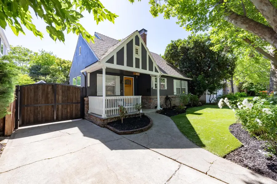 855 35th Street, Sacramento, CA 95816 - #2
