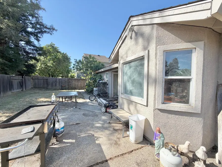 8159 Derbyshire Circle, Sacramento, CA 95828 - #2