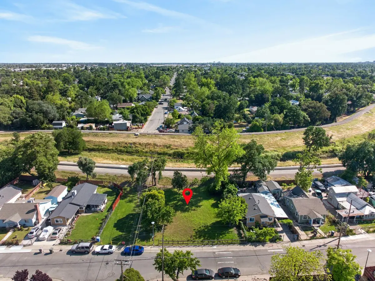 1054 Rivera Drive, Sacramento, CA 95838 - #1