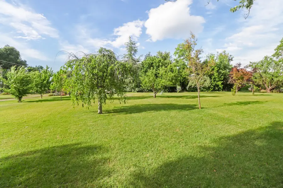 1939 U Street, Rio Linda, CA 95673 - #2