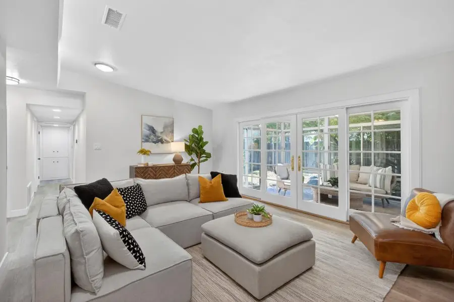 10001 La Placita Drive, Rancho Cordova, CA 95670 - #2