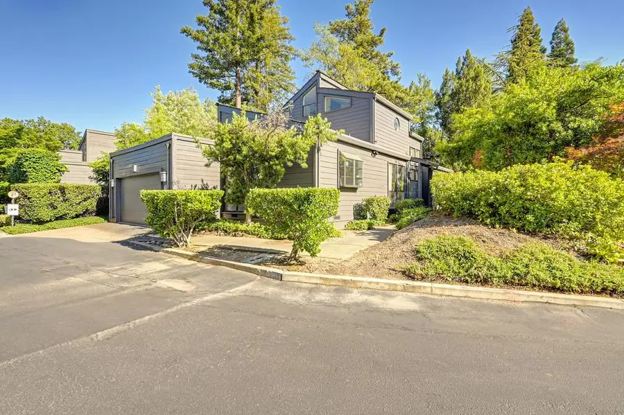 11 Park Sierra Lane, Sacramento, CA 95864 - #2