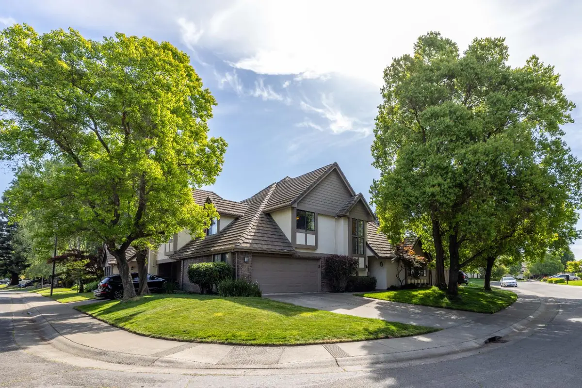 7711 Dutra Bend Drive, Sacramento, CA 95831 - #1