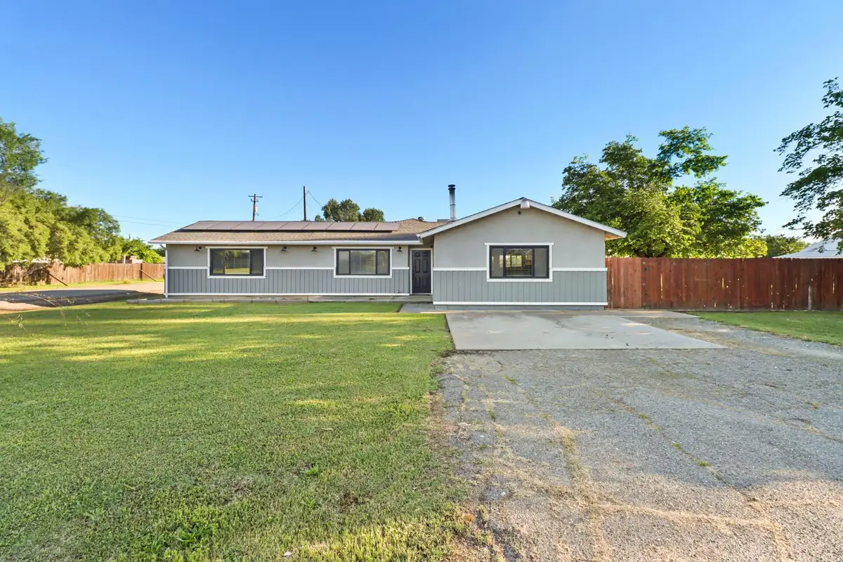 1404 Butterfly Lane, Olivehurst, CA 95961 - #1