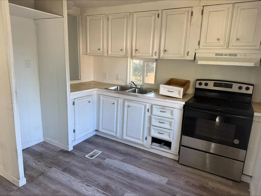 6950 Riverland Drive #27, Redding, CA 96002 - #3